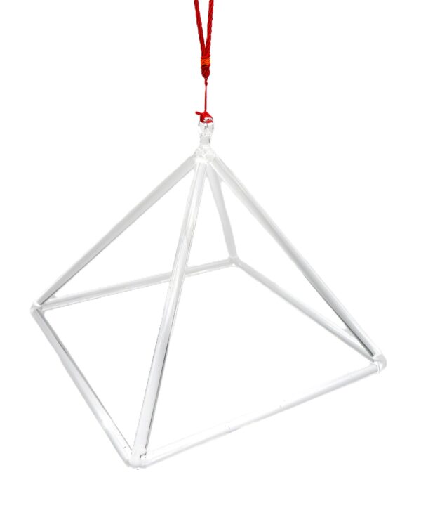 Pyramide de cristal